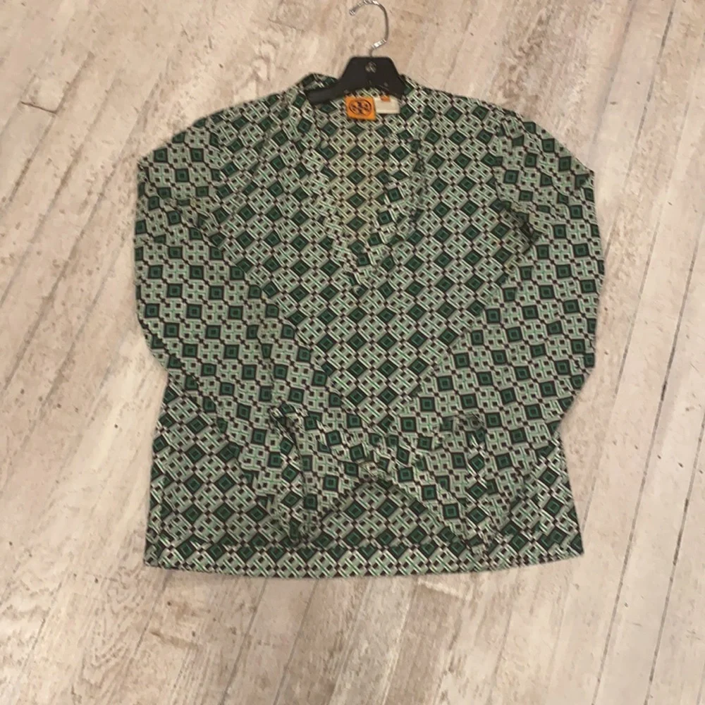 Tory Burch crop tunic logo print blouse side slit  size 6 GC - Picture 11 of 16